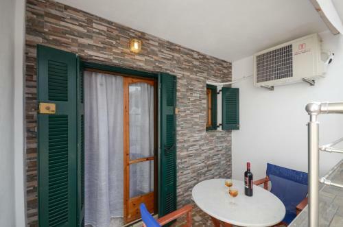 Orama Apartments