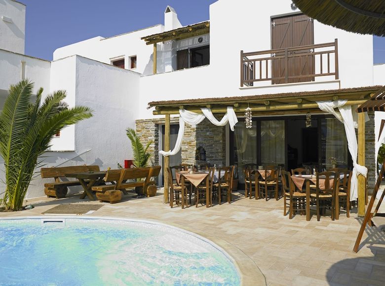 Aparthotel Anemomilos