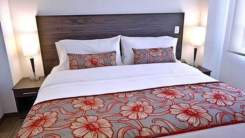 Az Hotel