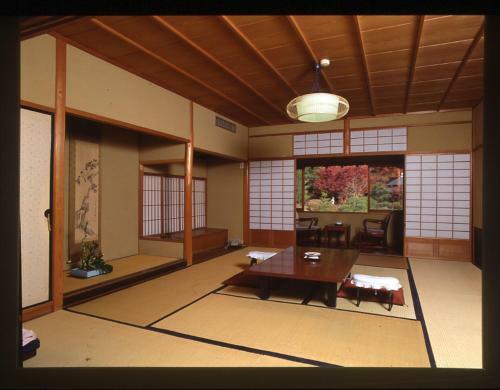 Sansuien