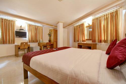 Hotel Oyo Rooms Anna Salai Us Consulate