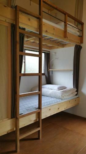 Hostal Guesthouse Anthut