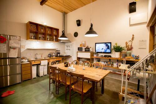 Hostal Guesthouse Anthut