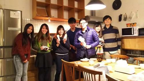 Hostal Guesthouse Anthut