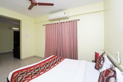Hotel Oyo 704 Apartment Kharadi