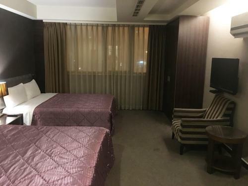 Mou Hotel - Liouchuan