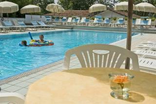 Parador Hotel Residence