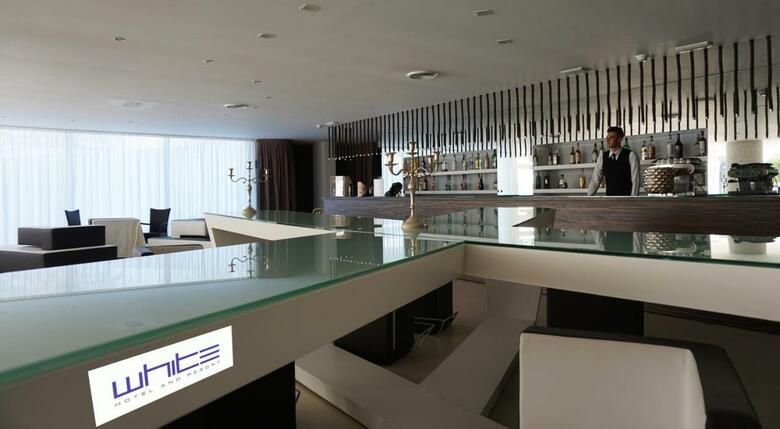 White Hotel Resort