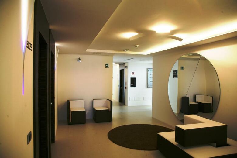 White Hotel Resort