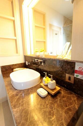 Hotel Crystal Wild Resort Panwa Phuket