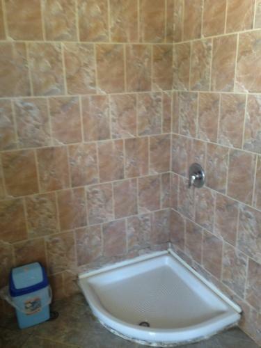 Hostal Vila Nino