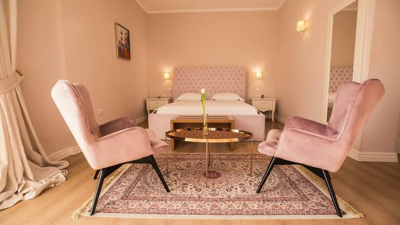Royal Hill Hotel
