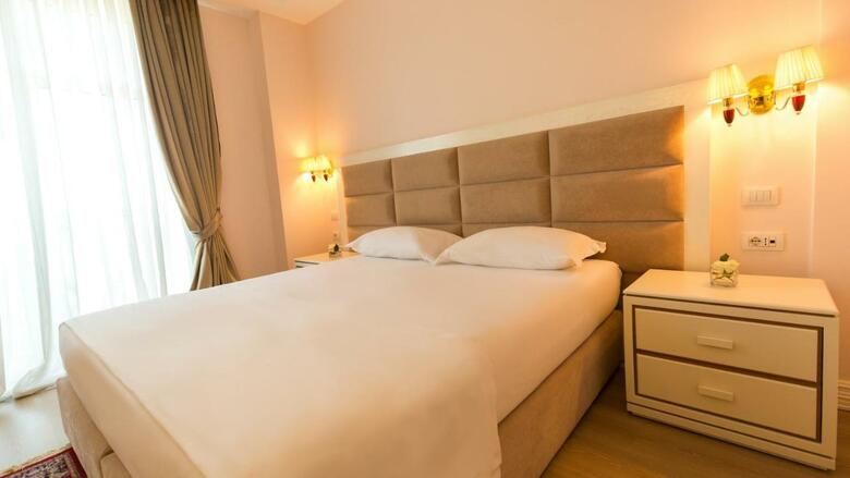 Royal Hill Hotel
