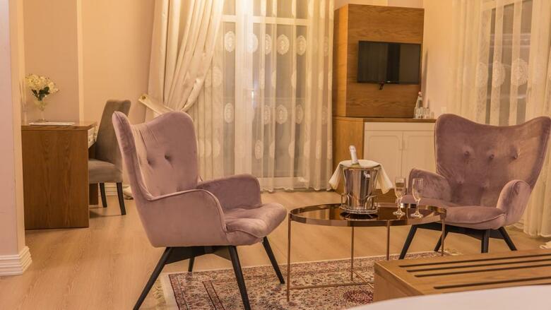 Royal Hill Hotel