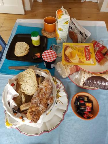 Hostal Guest House Dasos Kynthos