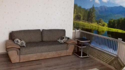 Apartment Shafarnyanskaya 2a
