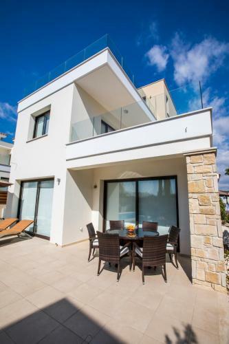 Golden Villas