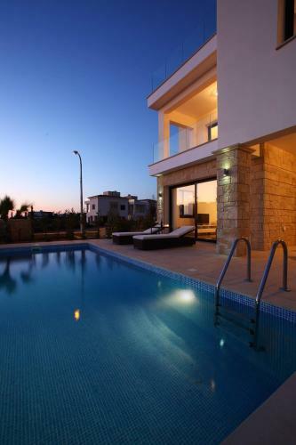 Golden Villas