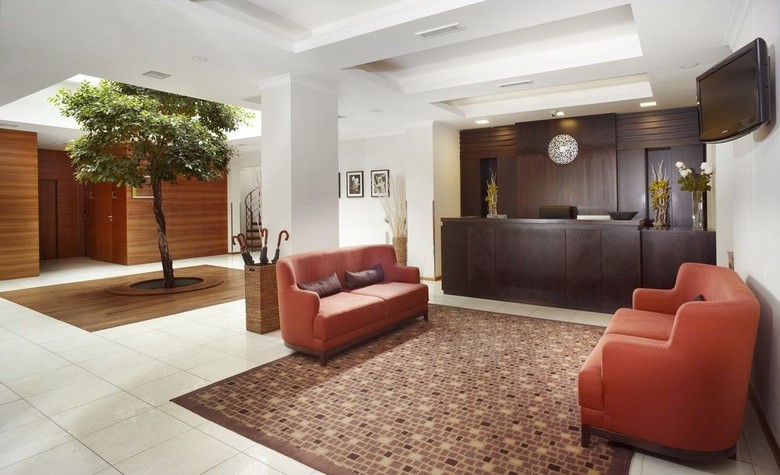 Alwyn Hotel