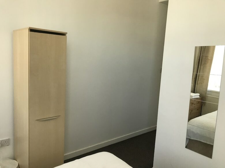 Hotel Clifton House