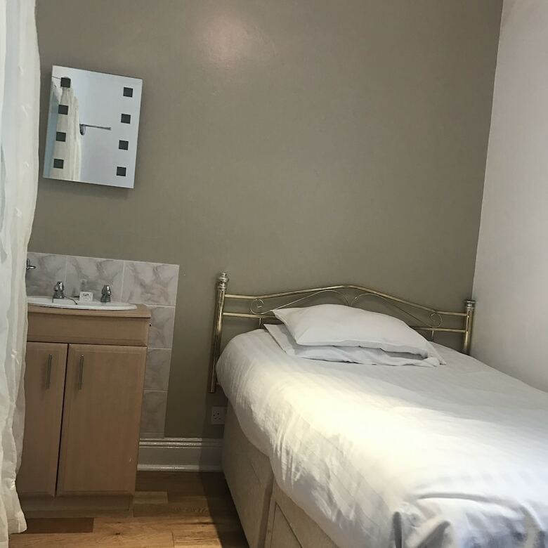 Hotel Clifton House
