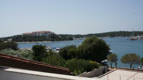 Suran Apartments