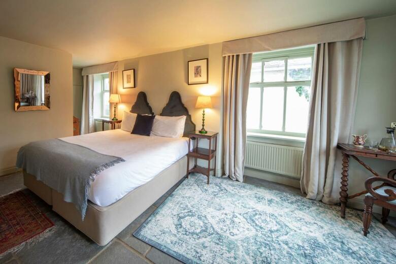 Oak Bank Hotel
