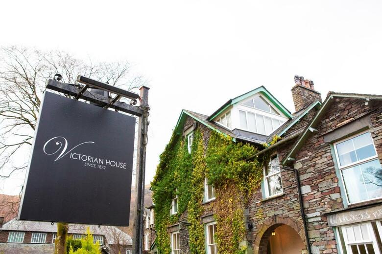 Oak Bank Hotel