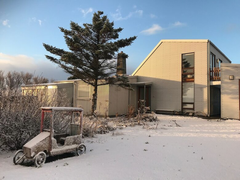 Hostal Eyvindarholt Guesthouse