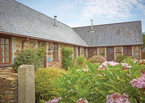 Hengar Cottages