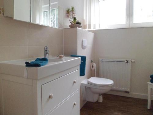 Apartment L�gde With A Fireplace 02
