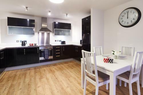Vizion Serviced Apartments - Shortstay Mk