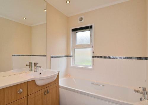 Caddy S Corner Lodges