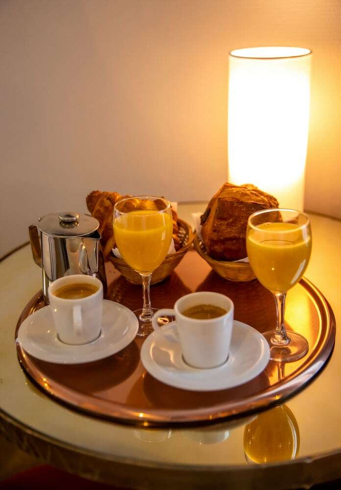 Hotel Eiffel Villa Garibaldi