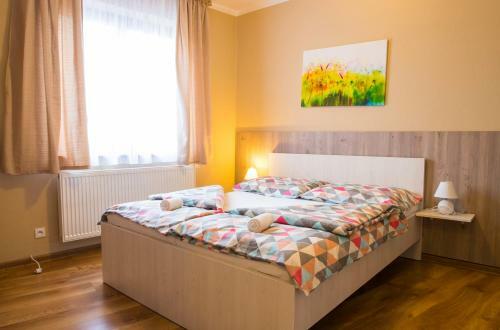 Hostal Penzi�n Stefarez New