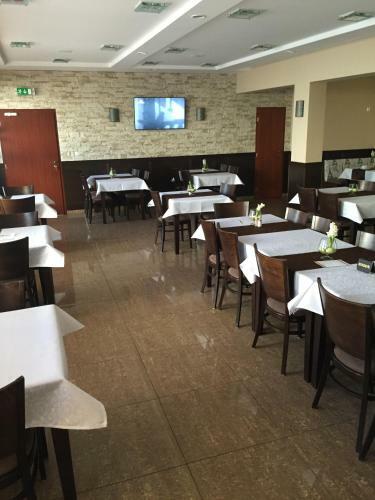 Hostal Penzi�n Stefarez New