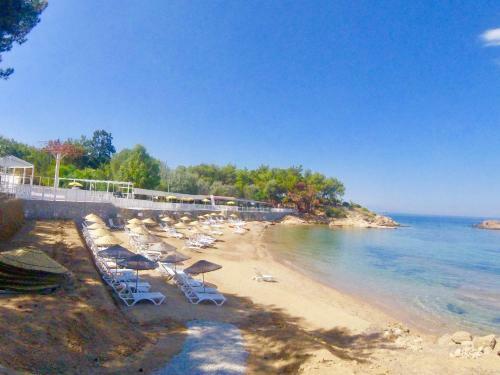 Rainbow Bay Ozdere Beach Hotel