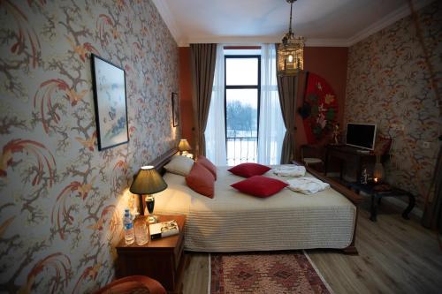 Boutique Hotel Dubrovskiy