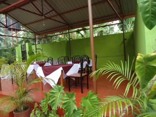 Bed & Breakfast Urafiki House