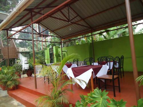 Bed & Breakfast Urafiki House