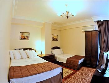 Sunrise Hotel