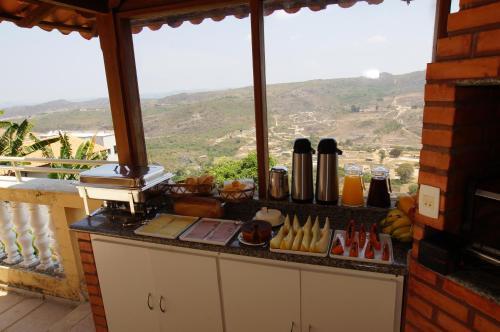 Hostel Pico Do Itamb�