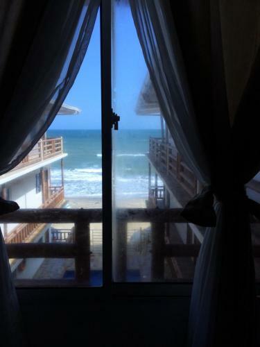 Hotel Y Caba�as Juanmar