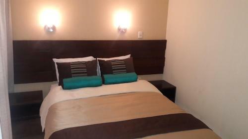Los Arces Hotel