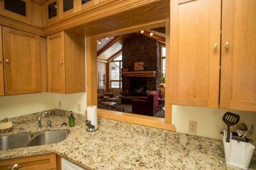 Gunflint Lodge