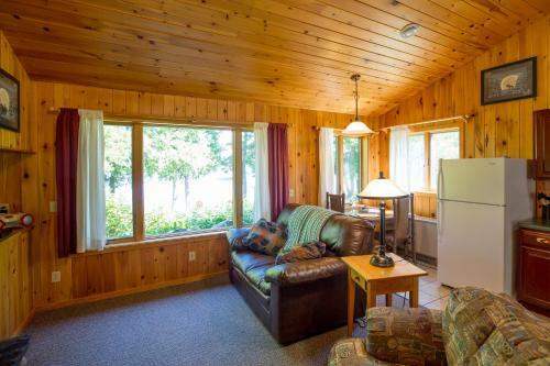 Gunflint Lodge