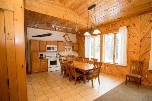 Gunflint Lodge