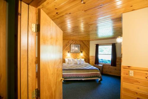 Gunflint Lodge