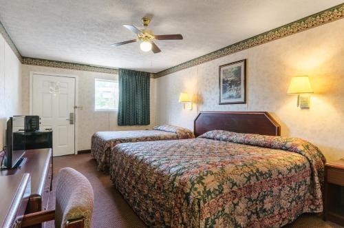 Motel Deerfield Inn