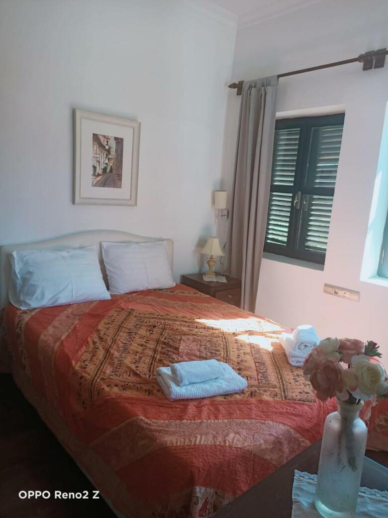 Albergue Hadrianus Hotel